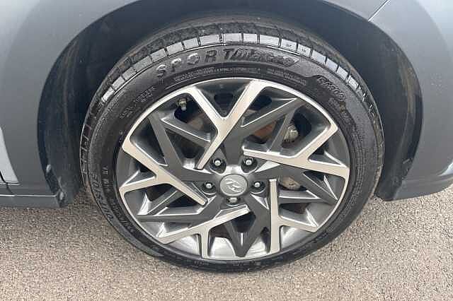 Hyundai KONA 1.6 GDi Hybrid Ultimate 5dr DCT Grey