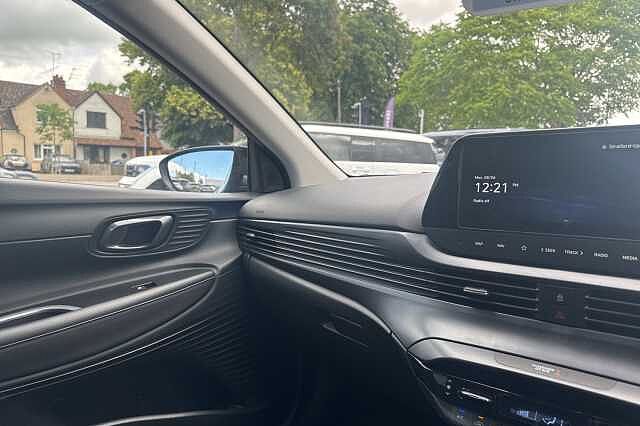 Hyundai i20 1.0T GDi Premium 5dr DCT