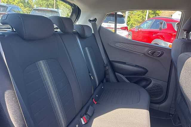 Hyundai i10 1.0 [63] Advance 5dr Auto [Nav]