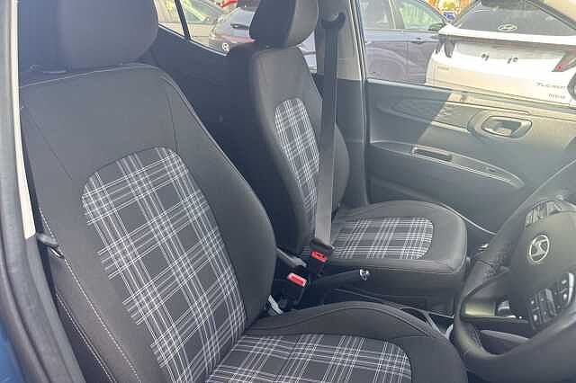 Hyundai i10 premium