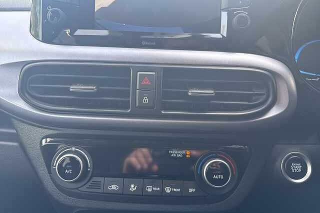 Hyundai i10 premium