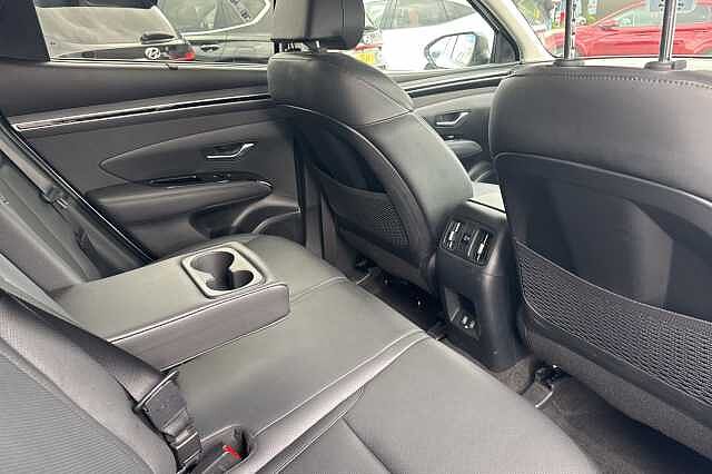 Hyundai TUCSON 1.6 TGDi Hybrid 230 Ultimate 5dr 2WD Auto White