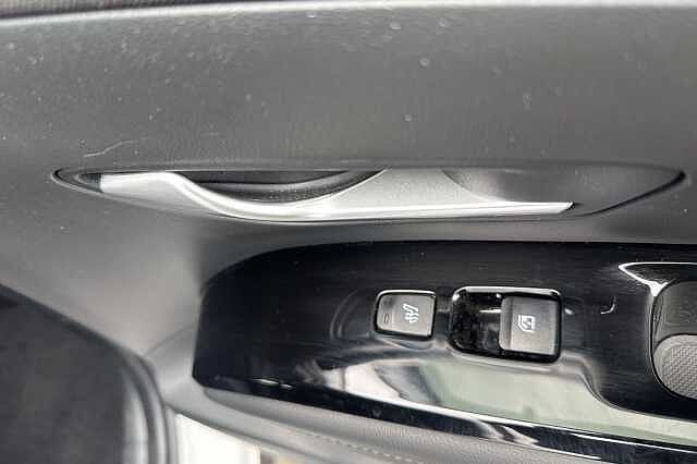 Hyundai TUCSON 1.6 TGDi Hybrid 230 Ultimate 5dr 2WD Auto White