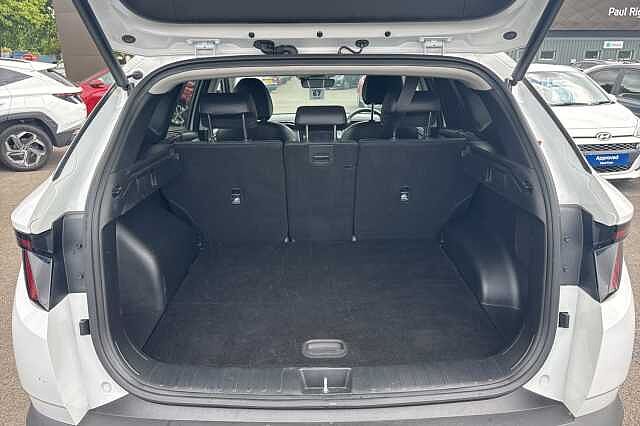 Hyundai TUCSON 1.6 TGDi Hybrid 230 Ultimate 5dr 2WD Auto White