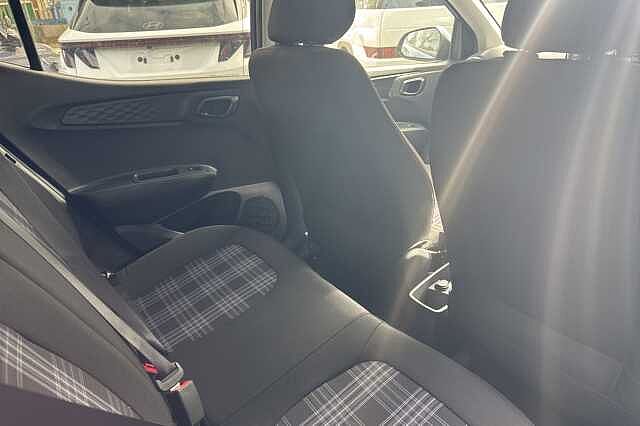 Hyundai i10 1.2 [79] Premium 5dr Auto [Nav]