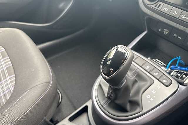 Hyundai i10 1.2 [79] Premium 5dr Auto [Nav]