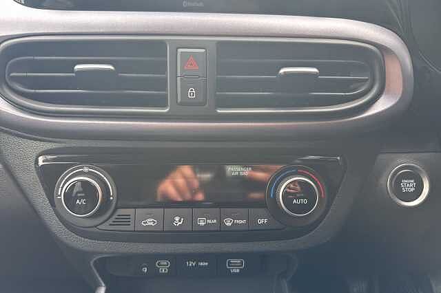 Hyundai i10 1.2 [79] Premium 5dr Auto [Nav]
