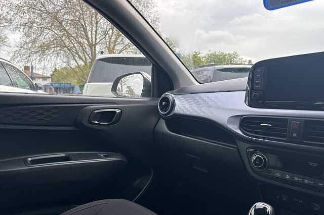 Hyundai i10 1.2 [79] Premium 5dr Auto [Nav]