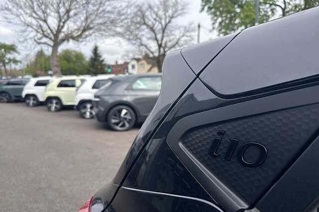 Hyundai i10 1.2 [79] Premium 5dr Auto [Nav]