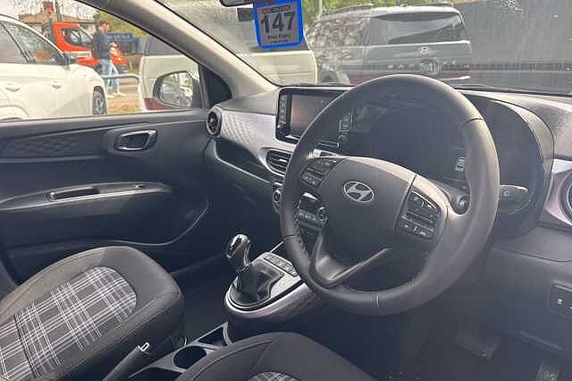 Hyundai i10 1.2 [79] Premium 5dr Auto [Nav]