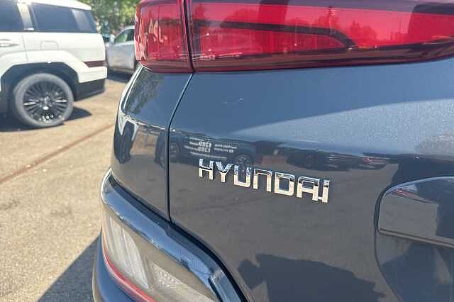 Hyundai KONA 1.6 GDi Hybrid Premium 5dr DCT Grey