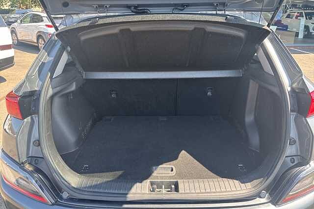 Hyundai KONA 1.6 GDi Hybrid Premium 5dr DCT