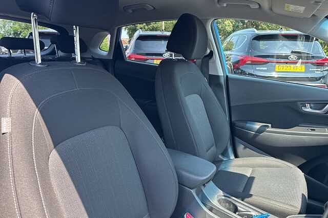 Hyundai KONA 1.6 GDi Hybrid Premium 5dr DCT Blue