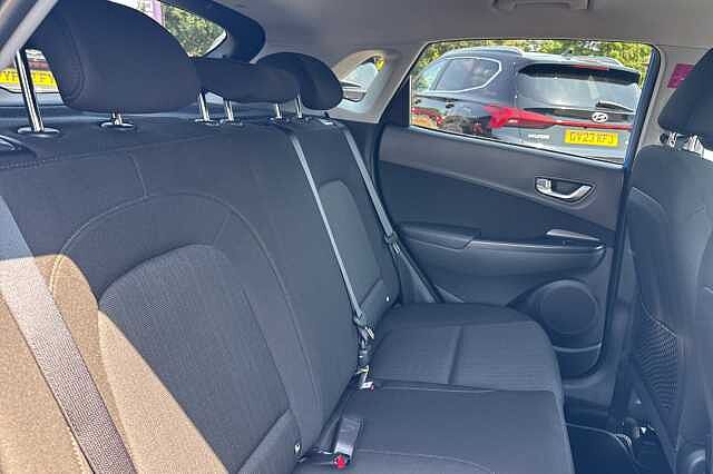 Hyundai KONA 1.6 GDi Hybrid Premium 5dr DCT Blue