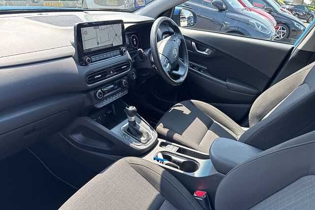 Hyundai KONA 1.6 GDi Hybrid Premium 5dr DCT Blue