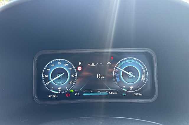 Hyundai KONA 1.6 GDi Hybrid Premium 5dr DCT Blue