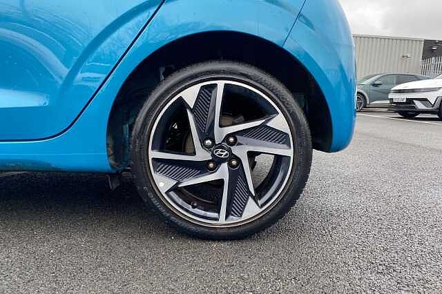 Hyundai I10 1.2 Premium Hatchback 5dr Petrol Auto Euro 6 (s/s) (84 ps) Aqua Turquoise