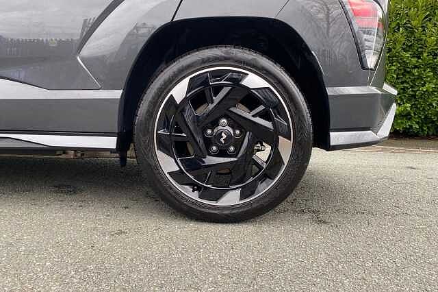 Hyundai KONA 65.4kWh N Line S SUV 5dr Electric Auto (218 ps) Ecotronic Grey