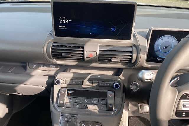 Hyundai Inster Long Range 49kWh Cross SUV 5dr Electric Auto (115 ps)