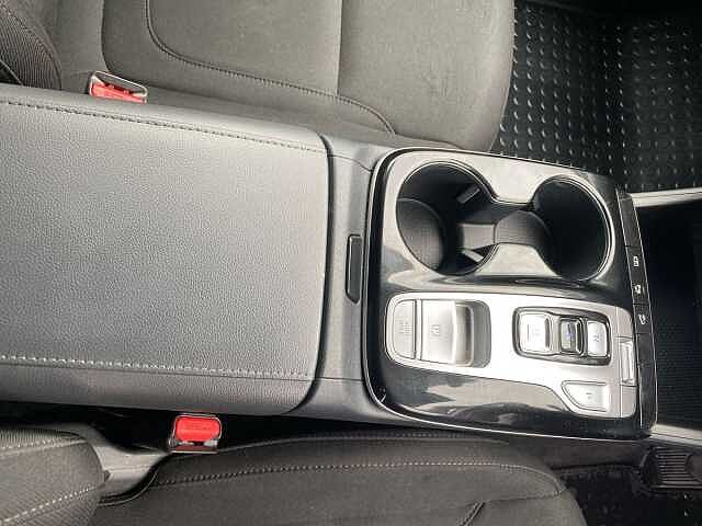 Hyundai TUCSON 1.6 h T-GDi SE Connect SUV 5dr Petrol Hybrid Auto Euro 6 (s/s) (230 ps) Shimmering Silver