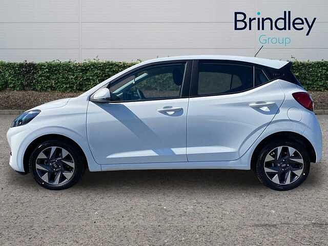 Hyundai I10 5dr Hat 1.0 Mpi 63ps Advance Nav Atlas White