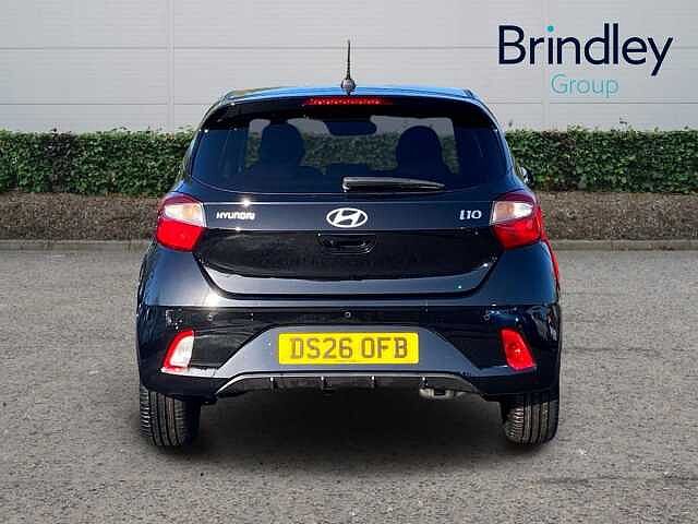 Hyundai i10 1.2 Premium Hatchback 5dr Petrol Manual Euro 6 (s/s) (79 ps)