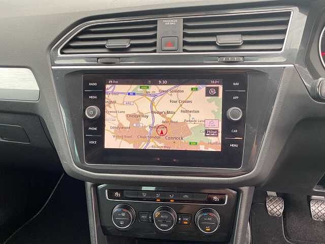 Volkswagen Tiguan 2.0 TDI Match SUV 5dr Diesel Manual 4Motion Euro 6 (s/s) (150 ps)