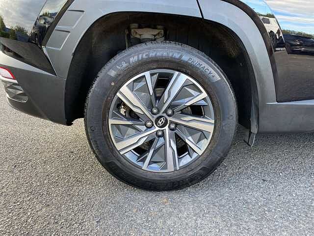 Hyundai TUCSON 1.6 h T-GDi SE Connect SUV 5dr Petrol Hybrid Auto Euro 6 (s/s) (230 ps) Black