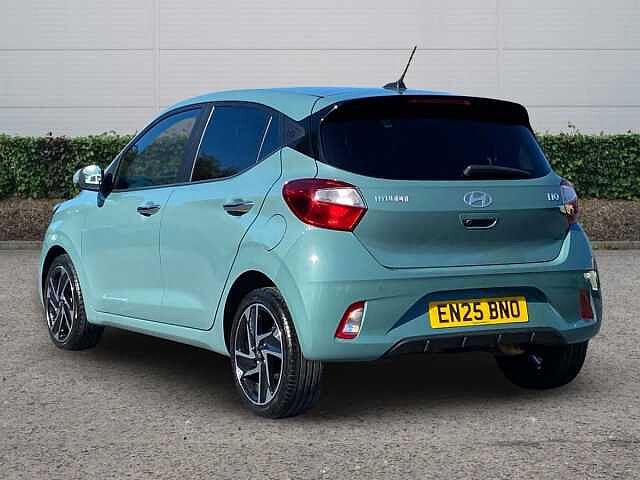 Hyundai I10 1.2 Premium Hatchback 5dr Petrol Auto Euro 6 (s/s) (79 ps) Green
