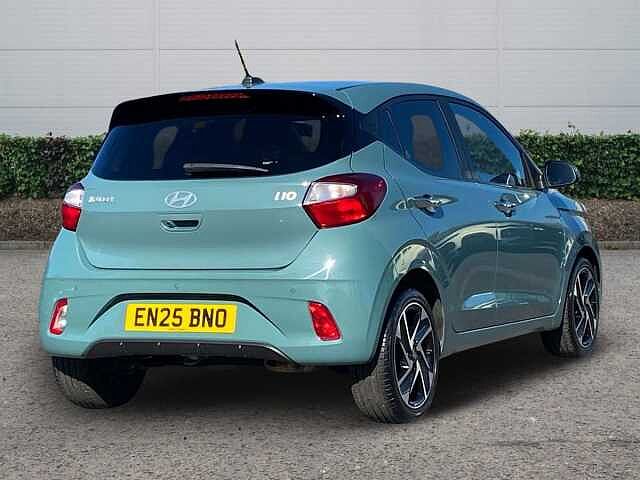 Hyundai I10 1.2 Premium Hatchback 5dr Petrol Auto Euro 6 (s/s) (79 ps) Green