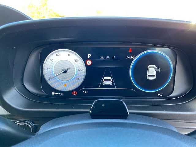 Hyundai BAYON 1.0 T-GDi Tech Line SUV 5dr Petrol DCT Euro 6 (s/s) (90 ps) Blue