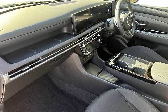 Hyundai TUCSON 1.6T Hybrid Advance 5dr Auto Shimmering Silver