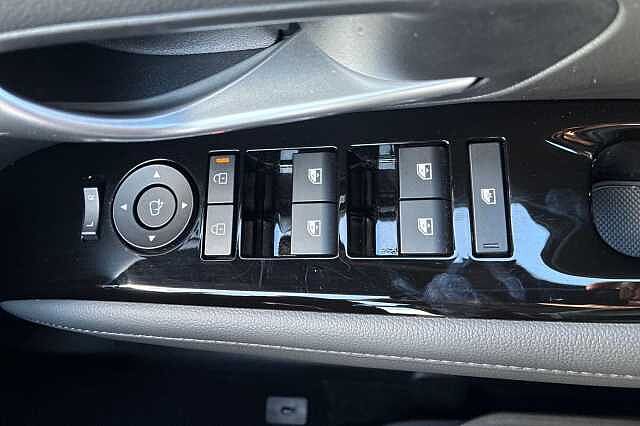 Hyundai TUCSON 1.6T Hybrid Advance 5dr Auto Shimmering Silver