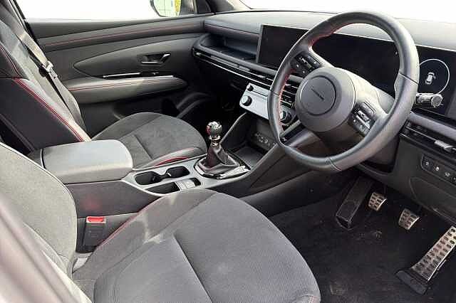 Hyundai TUCSON 1.6T N Line 5dr White