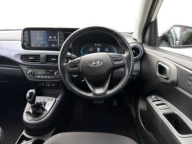 Hyundai I10 1.2 MPi Premium 5dr Auto White