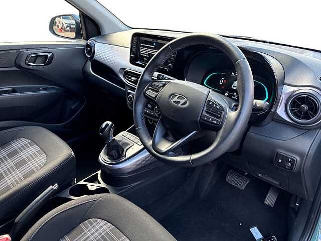 Hyundai I10 1.2 [79] Premium 5dr Auto [Nav] Green