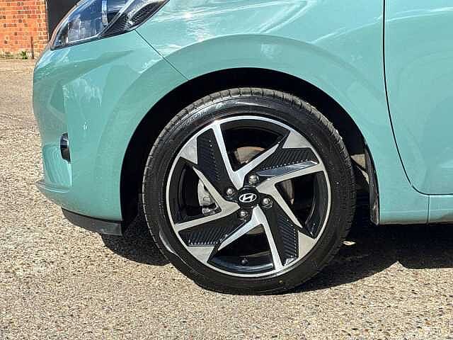 Hyundai I10 1.2 [79] Premium 5dr Auto [Nav] Green