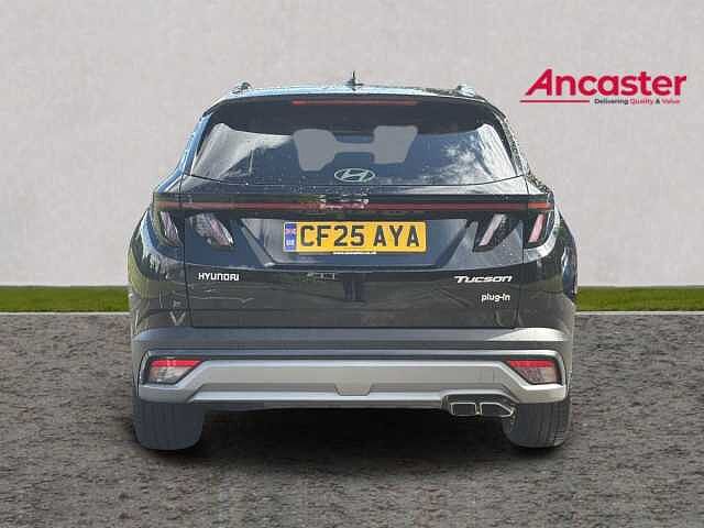 Hyundai TUCSON 1.6T Plug-in Hybrid Ultimate 5dr Auto Black