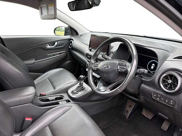 Hyundai KONA 1.6 GDi Hybrid Ultimate 5dr DCT Black