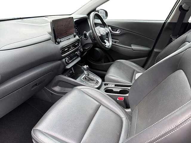 Hyundai KONA 1.6 GDi Hybrid Ultimate 5dr DCT Black