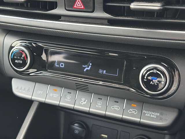 Hyundai KONA 1.6 GDi Hybrid Premium 5dr DCT Black