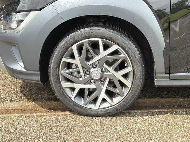 Hyundai KONA 1.6 GDi Hybrid Premium 5dr DCT Black
