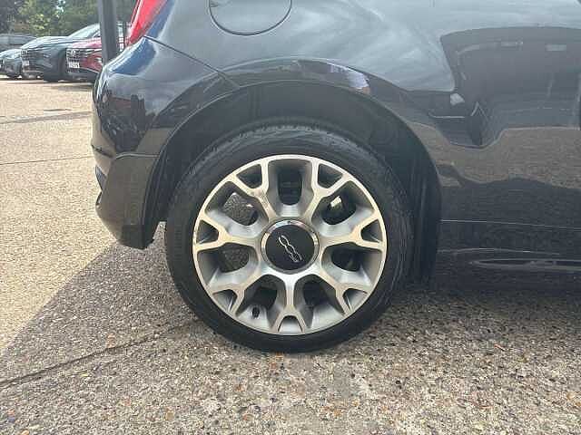 Fiat 500 1.0 Mild Hybrid Rock Star 3dr