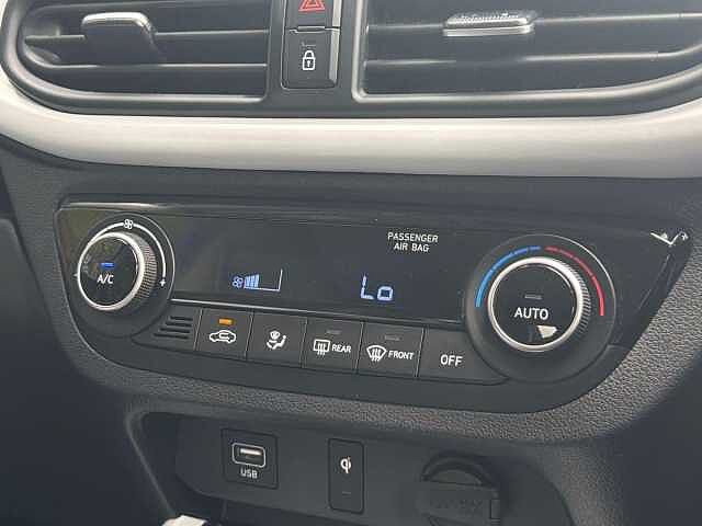 Hyundai I10 1.2 MPi Premium 5dr Auto [Tech Pack]