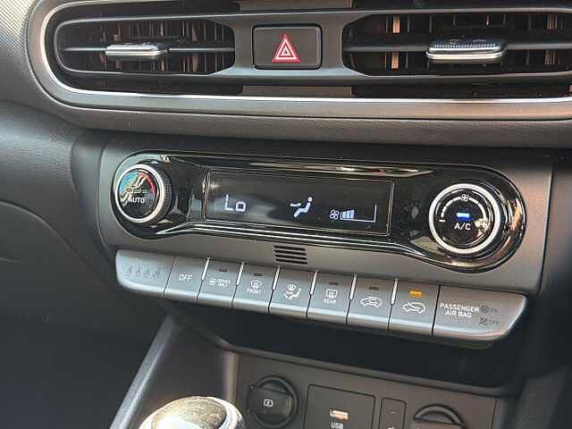 Hyundai KONA 1.6 GDi Hybrid Premium 5dr DCT
