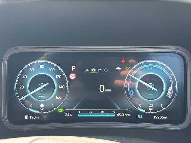 Hyundai KONA 1.6 GDi Hybrid Premium 5dr DCT