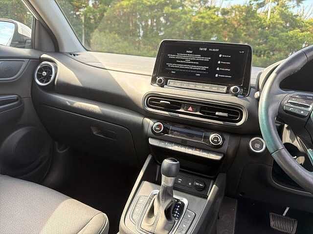 Hyundai KONA 1.6 GDi Hybrid Ultimate 5dr DCT