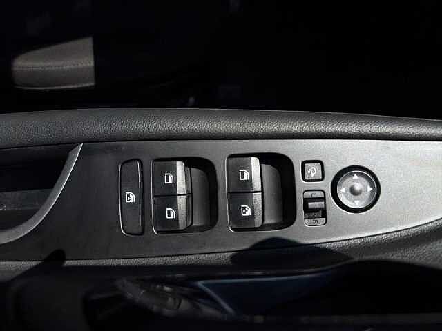 Hyundai I20 1.0T GDi Ultimate 5dr DCT Pearl - Meta blue