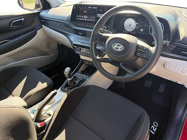Hyundai I20 1.0T GDi 90 Tech Line 5dr Pearl - Dragon red