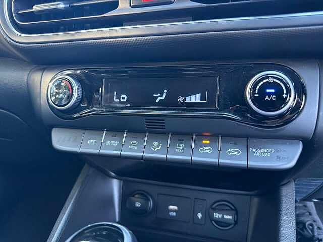 Hyundai KONA 1.6 GDi Hybrid Premium 5dr DCT